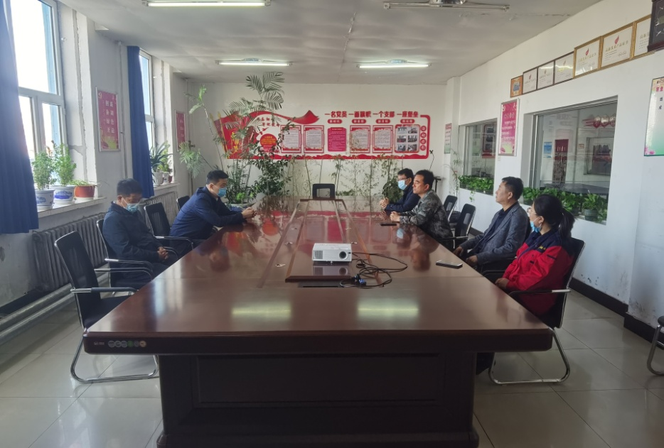 必一(中国)副市长带领经开区领导莅临必一注册制药